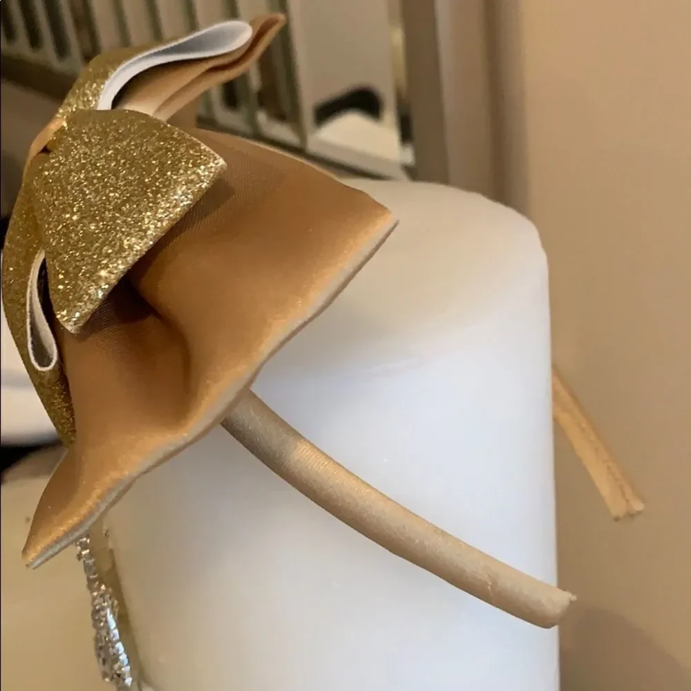 🎉1 hr sale 🎉Gold bow headband